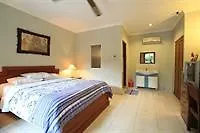 Hotel Sus Beach Cottages 1 Seminyak